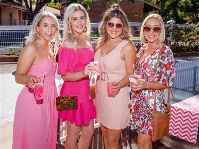 Pink Picnic at Eagle Farm Racecourse | Brisbane Racing Club 