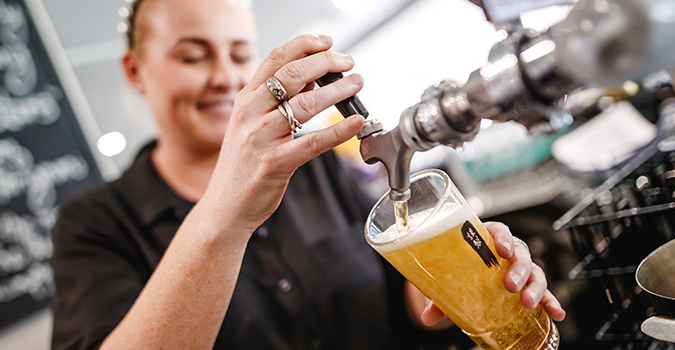 Bar Staff Training | Brisbane Racing Club 