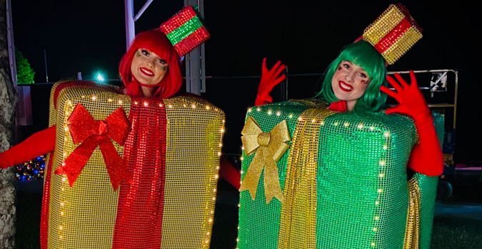Xmas Roving Entertainers