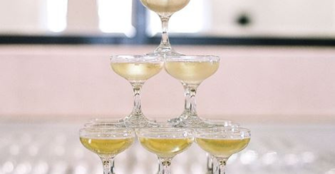 champagne tower Whats On Oaks Day