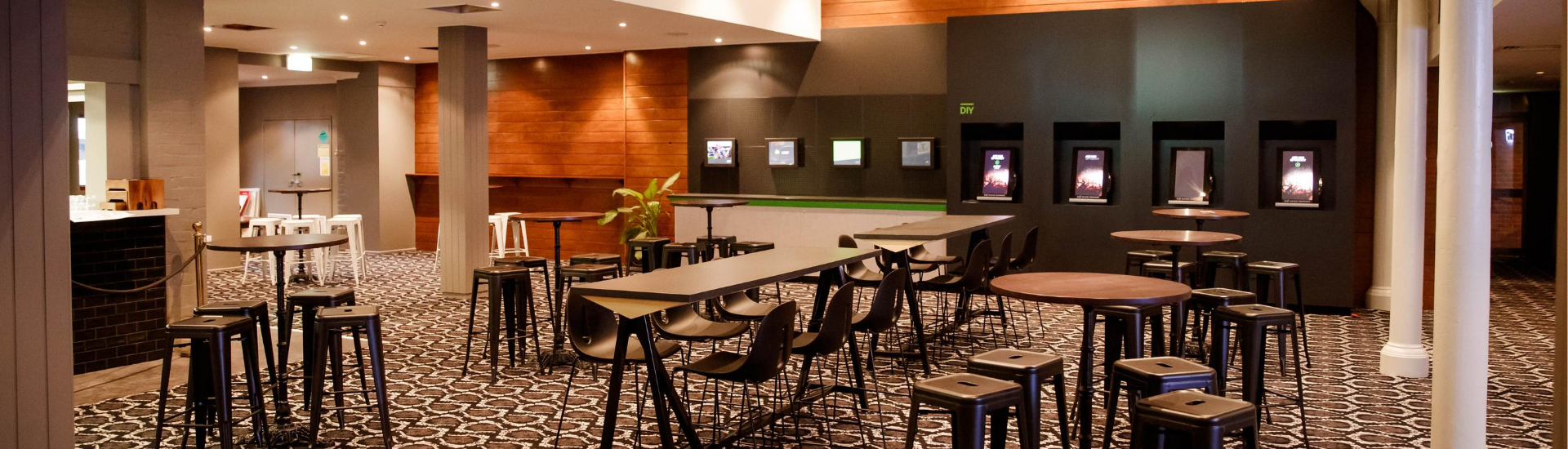 Legends Bar | Brisbane Racing Club 