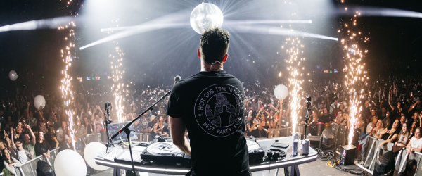 Hot Dub Time Machine