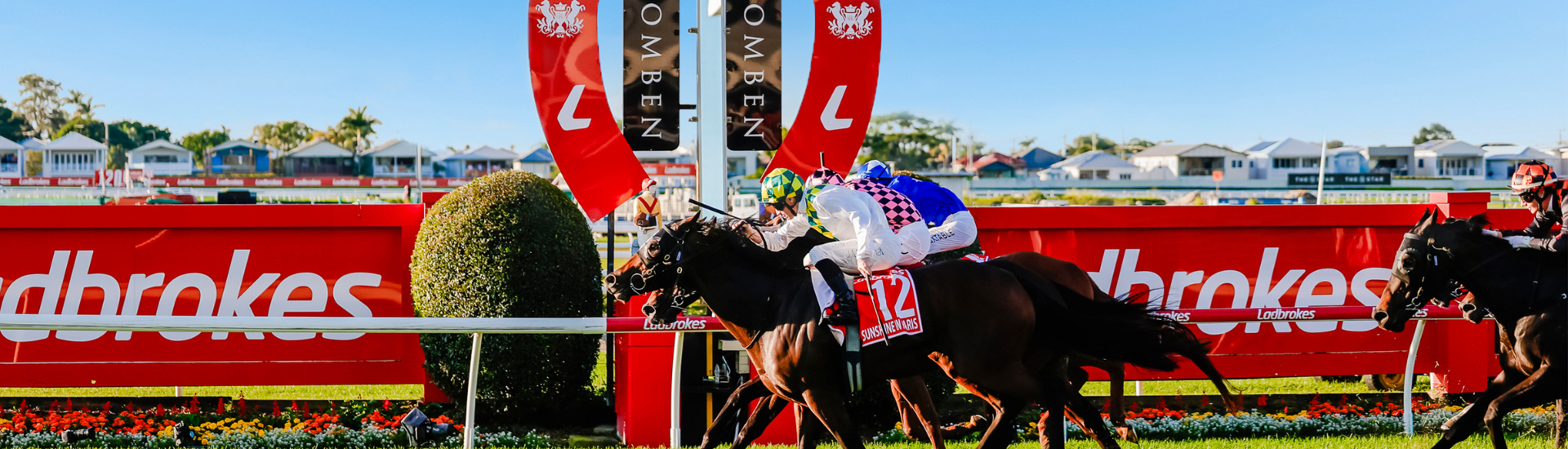 SS26_Hero Image_02 Doomben 10k_1920x550