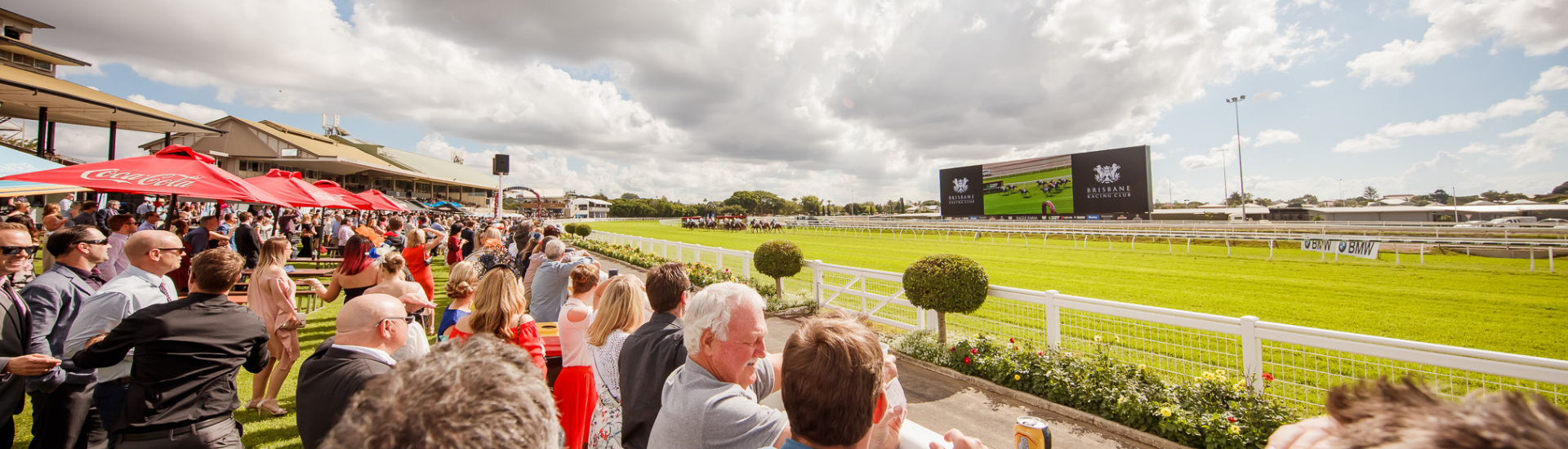 Group Package Public Lawn at Eagle Farm Racecourse | Brisbane Racing Club