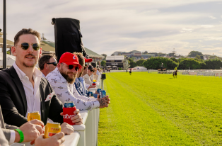Ladbrokes lawn party_important info
